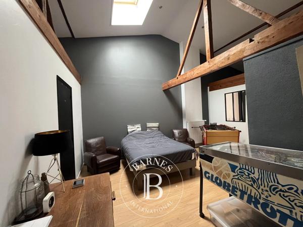 Armentières, Maison de ville 7 Chambres -  242 m² à vendre