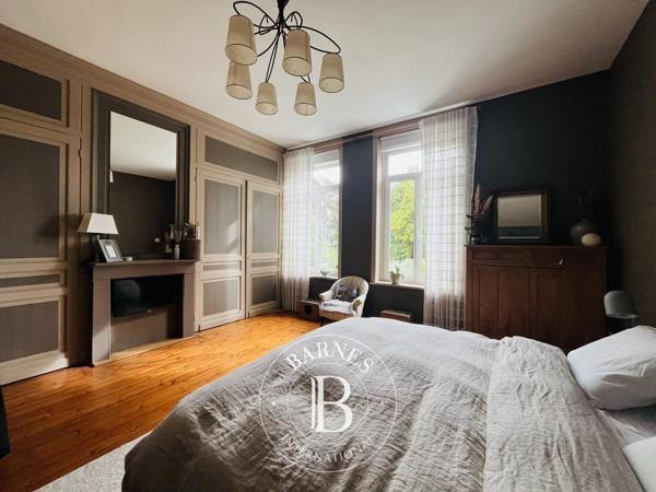 Armentières, Maison de ville 7 Chambres -  242 m² à vendre