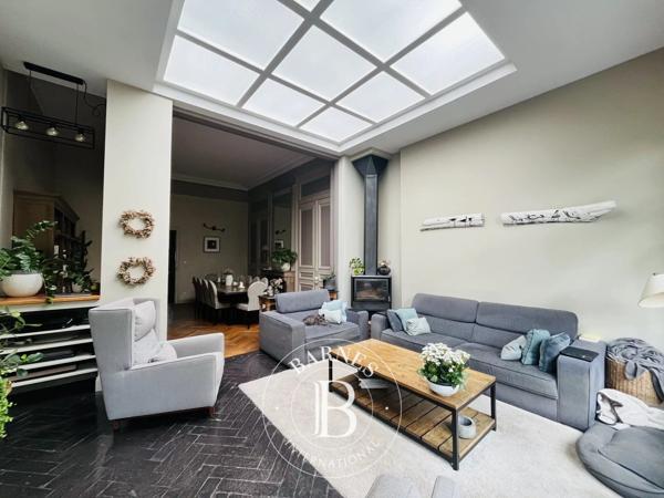 Armentières, Maison de ville 7 Chambres -  242 m² à vendre