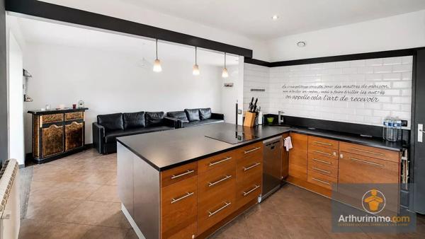 Vente                                                      Maison
                        
                     6 pièces                      135 m2                     à Thourotte