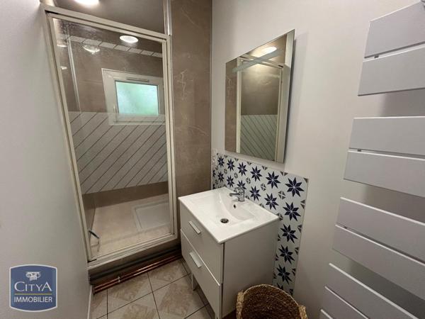 Location appartement Charleville-Mézières (08000) 1 pièce 28.71m²
