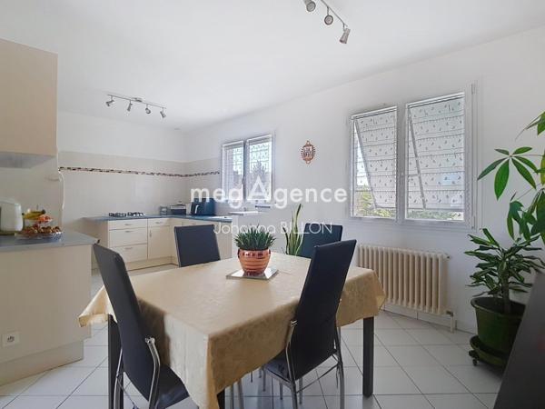 Maison à JOUE-LES-TOURS, 37300 - 5 pièces 93m²