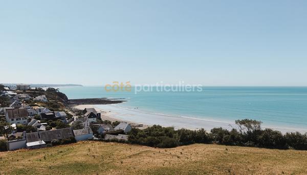Vente
                Appartement136,92 m² - 4 Pièces -
                    Granville (50400)