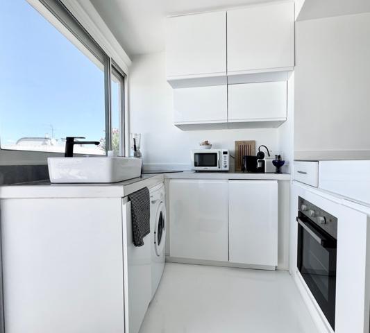 Appartement rénové en dernier étage