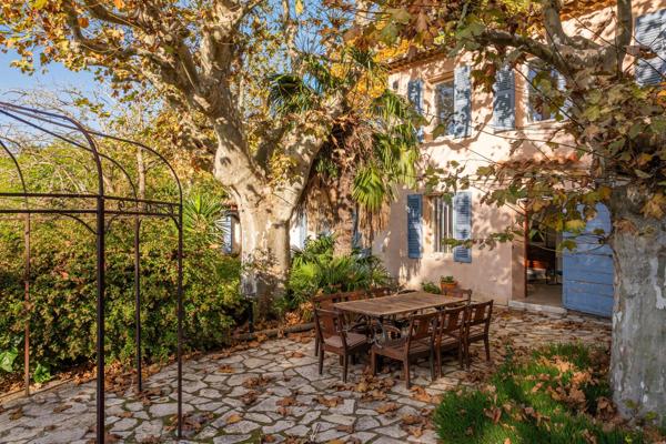 Vente Maison de luxe Marseille 9 7 Pièces 176 m²
