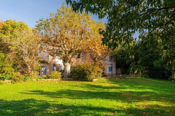 Vente Maison de luxe Marseille 9 7 Pièces 176 m²