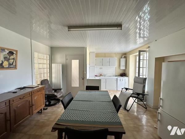 MAILLEZAIS, maison ancienne de 130 m² 