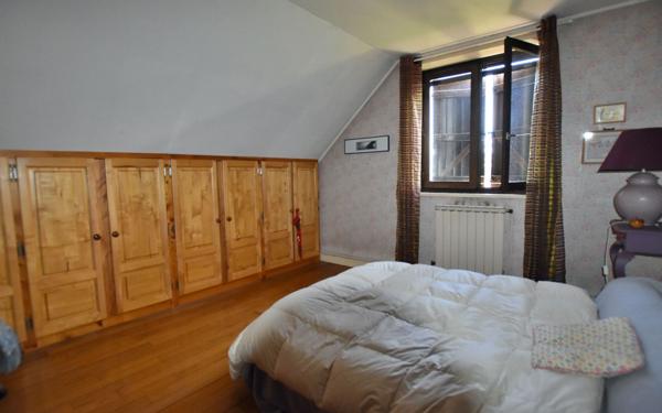 Maison à vendre    5 pièces • 144,60 m2 Commelle-Vernay