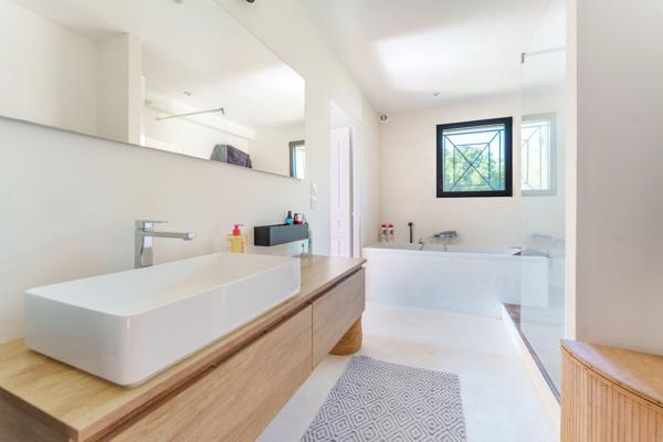 Vente Maison de luxe Lattes 6 Pièces 240 m²
