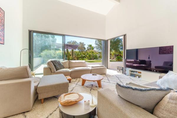 Vente Maison de luxe Lattes 6 Pièces 240 m²