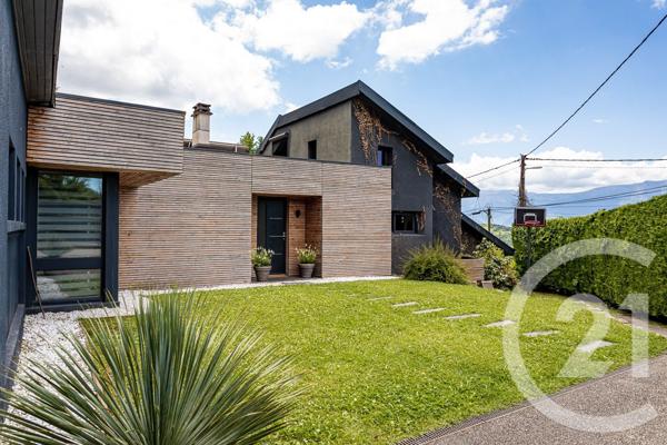 Maison à vendre  8 pièces - 247,86 m2 VAULNAVEYS LE HAUT - 38