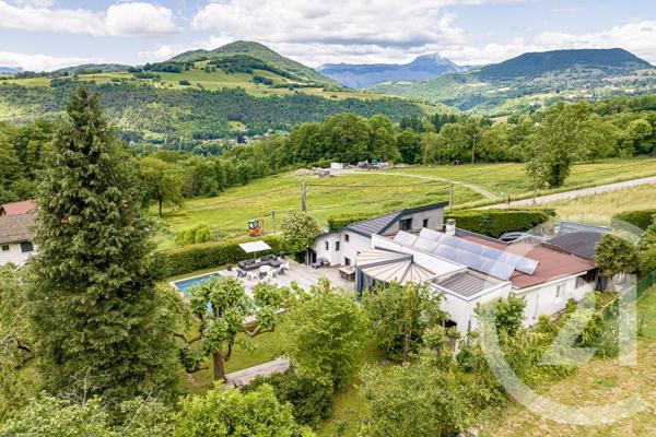 Maison à vendre  8 pièces - 247,86 m2 VAULNAVEYS LE HAUT - 38