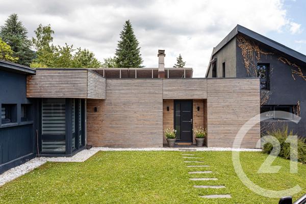 Maison à vendre  8 pièces - 247,86 m2 VAULNAVEYS LE HAUT - 38