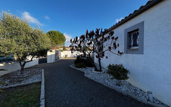 Maison à vendre    7 pièces •  Carcassonne