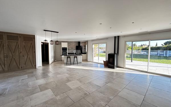 Maison à vendre    7 pièces •  Carcassonne