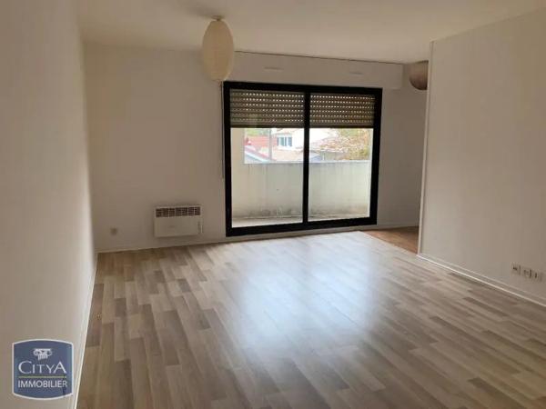 Appartement à louer 2 pièces 48.52m² Mérignac (33700)