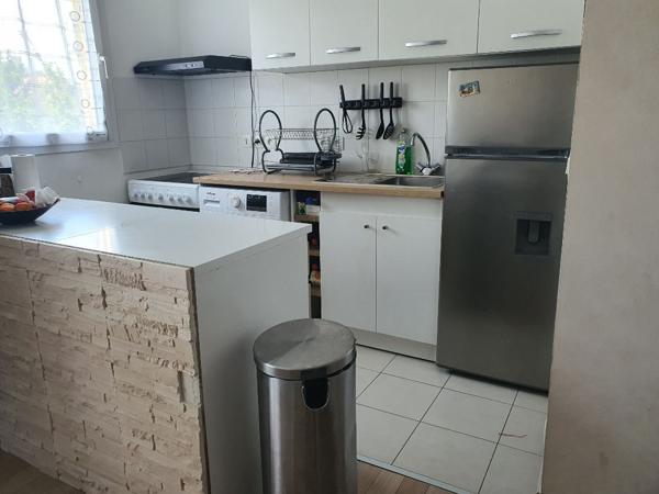 APPARTEMENT BRIE-COMTE-ROBERT AVEC BOX