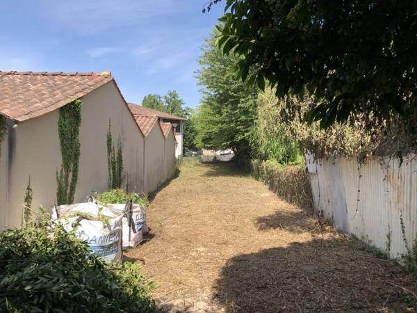 Terrain à vendre |  Angoulême |  214 m²