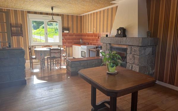 Maison à vendre    6 pièces • 122 m2 Plélauff