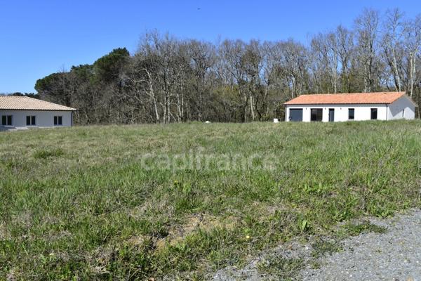 Terrain de 750,00 m² en Entre 2 Mers