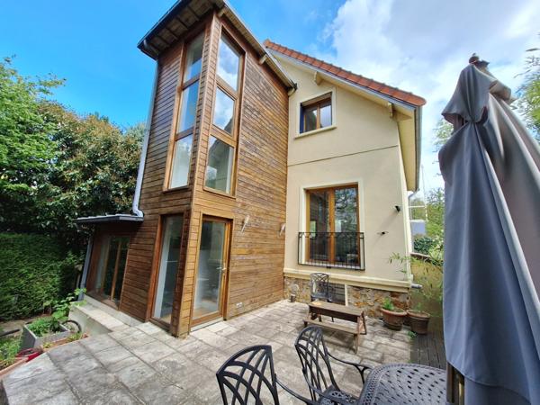 Dpt Yvelines (78), à vendre LA CELLE SAINT CLOUD maison P5