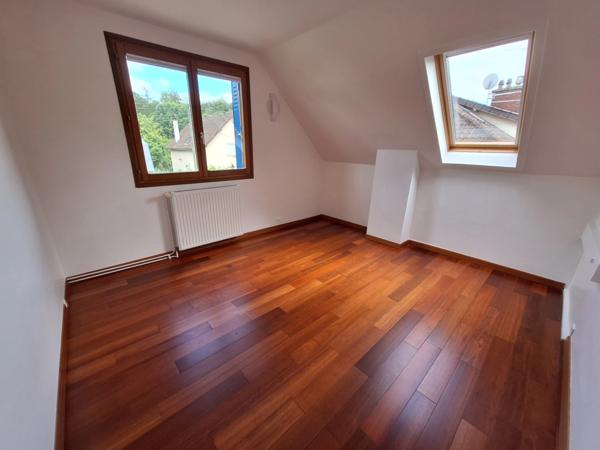 Dpt Yvelines (78), à vendre LA CELLE SAINT CLOUD maison P5