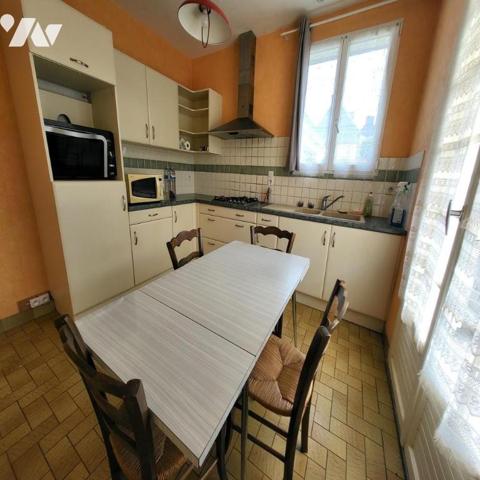 Maison d'habitation à vendre dans le centre de Spézet, Finistère 29