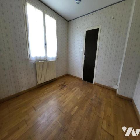 Maison d'habitation à vendre dans le centre de Spézet, Finistère 29