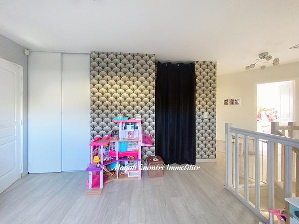 Bédée (35137) Jolie maison familiale 5 pièces + mezzanine avec piscine !