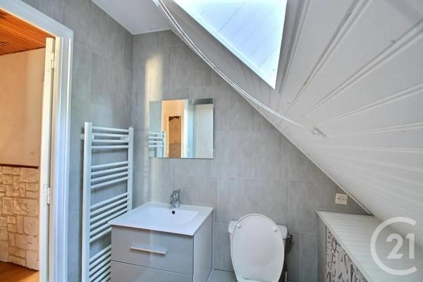 Maison à vendre  5 pièces - 115 m 2   SEZANNE  - 51