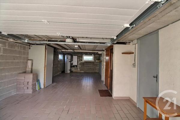 Maison à vendre  5 pièces - 115 m 2   SEZANNE  - 51