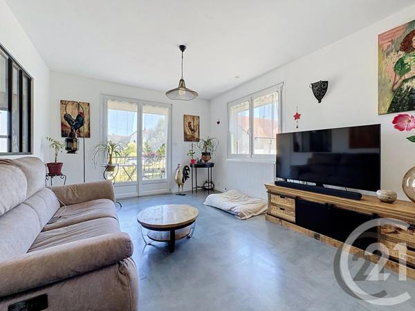 Maison à vendre  5 pièces - 89 m 2   VITTEL  - 88