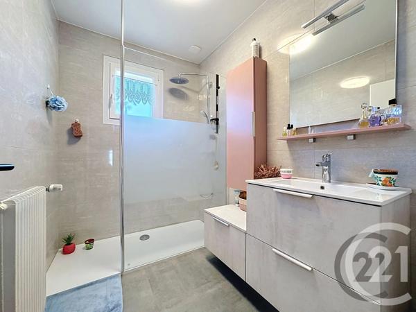 Maison à vendre  5 pièces - 89 m 2   VITTEL  - 88