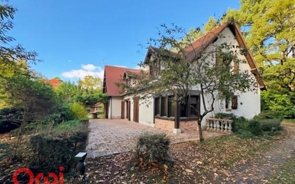 Maison à vendre    5 pièces •  Salbris