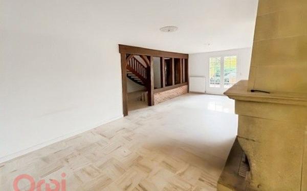 Maison à vendre    5 pièces •  Salbris