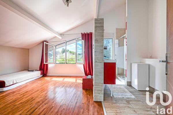 Maison à vendre 9 pièces 304 m² La Queue-en-Brie