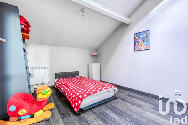 Maison à vendre 9 pièces 304 m² La Queue-en-Brie