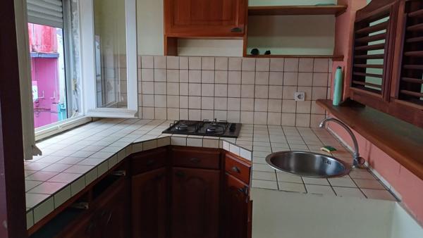 immeuble local+ T2