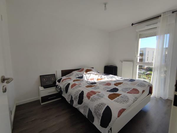 Appartement Saint Priest 2 pièce(s) vendu loué