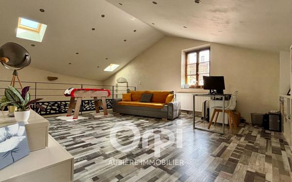 Maison à vendre    7 pièces • 200 m2 Montpeyroux