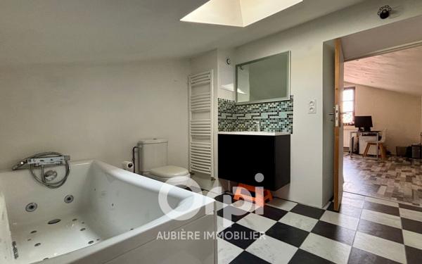 Maison à vendre    7 pièces • 200 m2 Montpeyroux