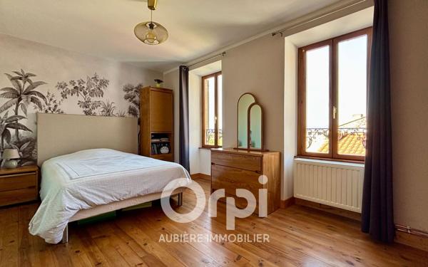 Maison à vendre    7 pièces • 200 m2 Montpeyroux