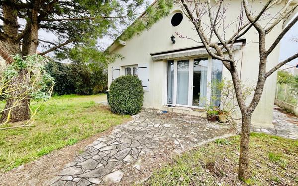 Maison à vendre    4 pièces •  Royan