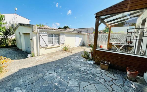Maison à vendre    4 pièces •  Royan