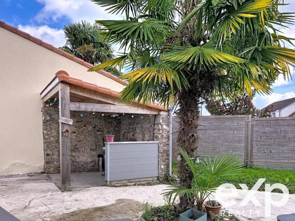 Maison d'env. 200 m2 -6 ch et un T2 indépendante