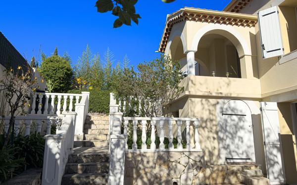 Maison à vendre    5 pièces • 110 m2 Mougins