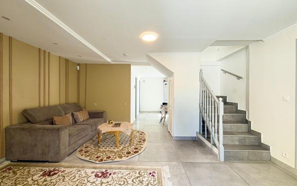 Maison à vendre    5 pièces • 110 m2 Mougins