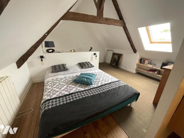 TRIGAVOU - Local commercial + Maison