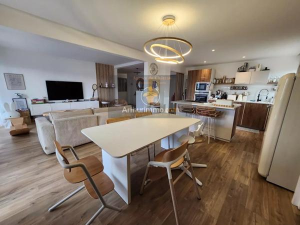 Vente Appartement 5 pièces 126 m2 à Chennevières-sur-Marne