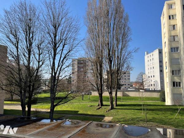 DIJON, appartement T5 secteur JOFFRE-STALINGRAD